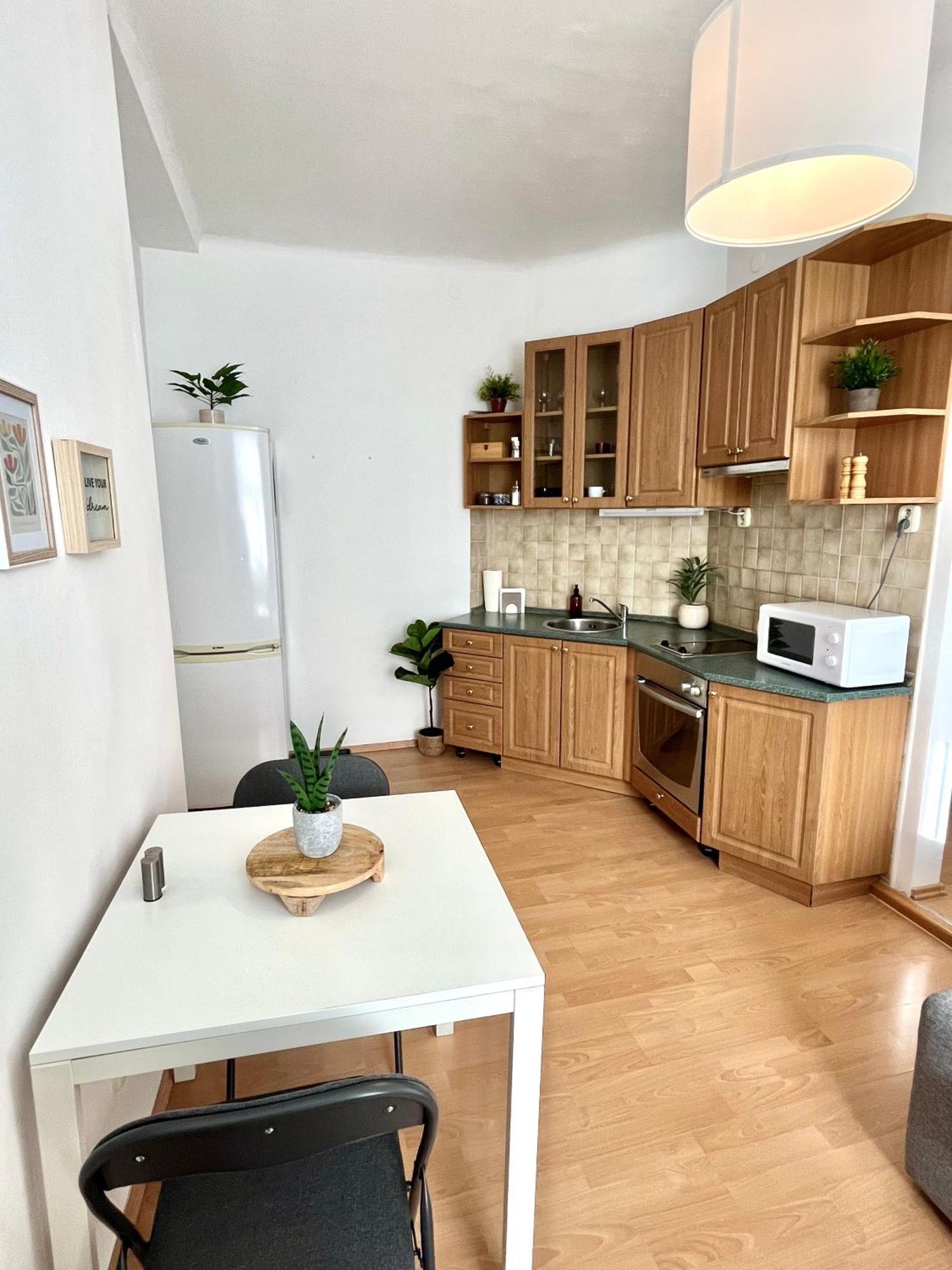 Apartment Caroline - Old Town, Ac Pozsony Kültér fotó